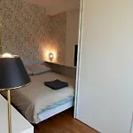11 Chic Sunny Flat At Montorgeuil