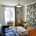 11 Chic Sunny Flat At Montorgeuil